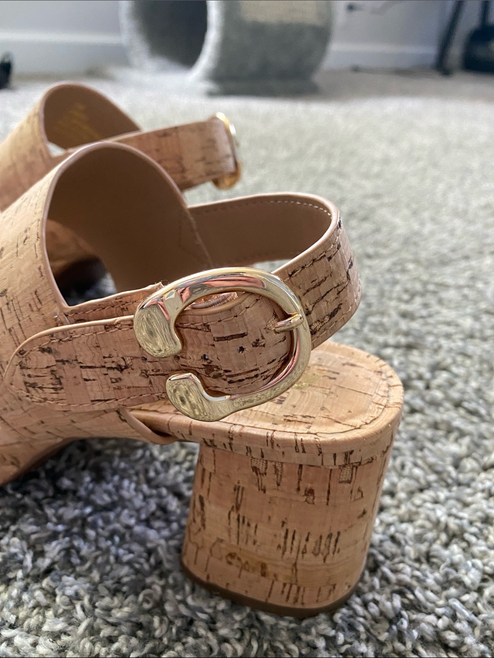 AEROSOLES Cork-Textured Tan Heeled Sandals - Picture 3 of 8